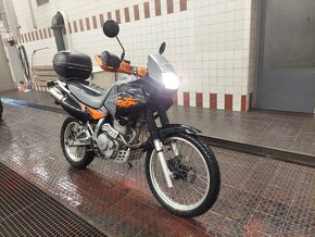 Prodám honda dominator nx 650 - 2