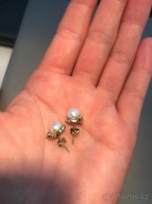 Zlaté náušnice 14kt s perlou a zirkonem - 3,9g - 2