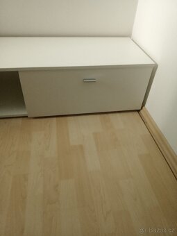 TV skříňka otevírací, bílá - 2