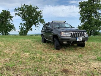 Jeep Grand Cherokee WJ - 2