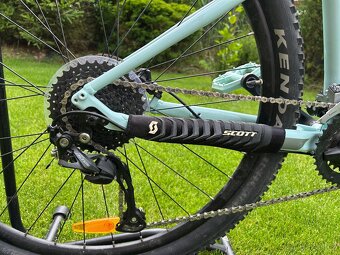 Kolo Scott Contesa Active 40 S velikost 27,5 - 2