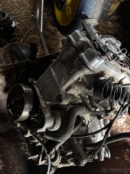 Motor na Kawasaki Zx9R Ninja 00-03 ZX900CE - 2
