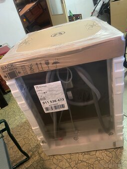 Myčka Electrolux EES48200L - 2