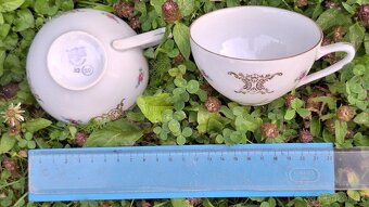 Staré čajové šálky – porcelán – levně prodám - 2