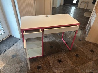 Dětský psací stůl IKEA - 2