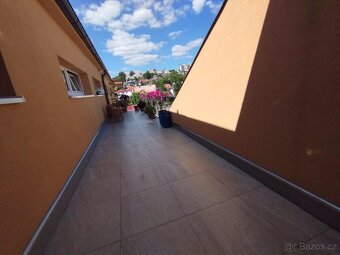 Pronájem bytu 3+kk 90 m2, s terasou 18m2 , Ledeč nad Sázavo - 2