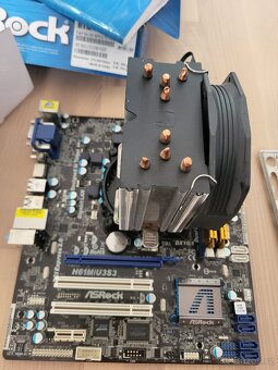 Asrock H61M / U3S3 + g620 + 4GB RAM - 2