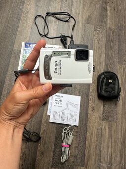 Olympus TG-310 - 2