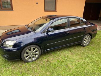 Toyota avensis - 2