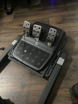 Logitech g923 s pedály - 2