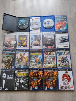 PS2 Slim + hry - 2