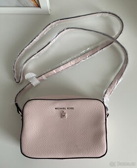 Světle růžová kabelka Michael kors - 2
