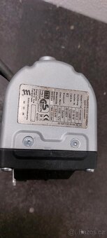 Nezavisle benzinove topeni Eberspacher B5WS 12V - 2