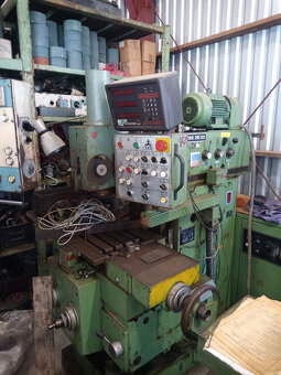 frezka konzolová TOS, typ FGS 25 - 32 - 2