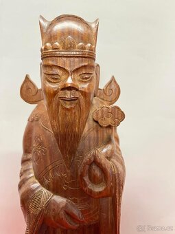 Stará dřevěná socha, čínský císař - 2