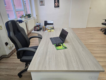 Kancelářský stůl 180 cm zachovalý,jako nový - 2