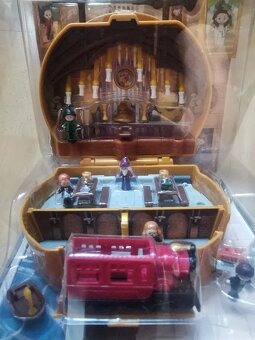 Polly Pocket Harry Potter Compact - 2