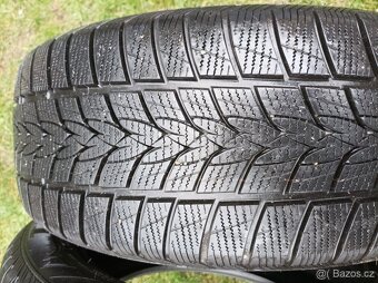 2 zimní pneumatiky Tristar 225/50/18  7-7,5mm - 2