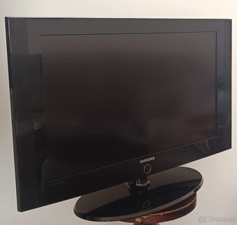 Televize Samsung úhlopříčka 81 - 2