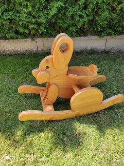 Houpací dřevěný zajíc - 2