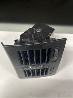 Výdech ventilace zadní Škoda Octavia 2 - 2