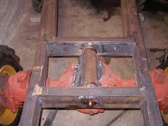 Malotraktor domácí výroby 4 x 4 - 2