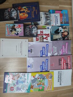 Knihy a učebnice - 2