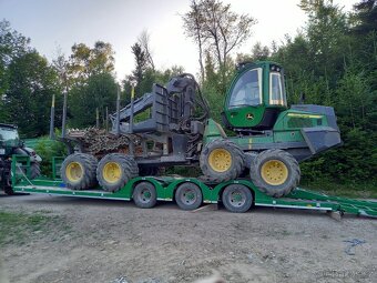 Vyvážecí souprava JOHN DEERE 1010G malá kola - 2