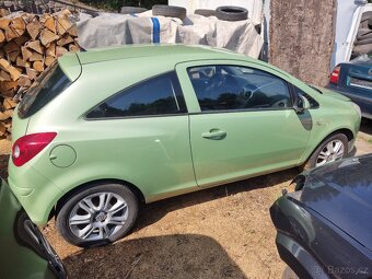 Opel Corsa - 2