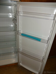 Prodám lednici bez mrazicího boxu - 2