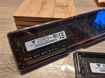 Paměti do PC DDR3 8GB 1600Mhz černé nové - 2