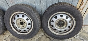 Pneumatiky s disky na Škoda Felicia/Favorit + retězy - 2