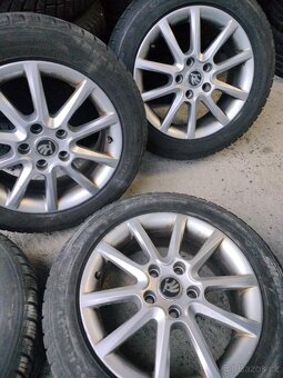 4ks alu disky orig. Škoda 5x112 r16 pneu 205/55 r16 6mm - 2