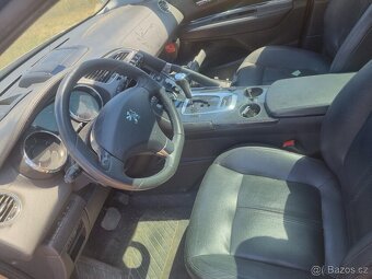 Rozprodám Peugeot 3008 2.0 HDI 120kw automat 2012 - 2