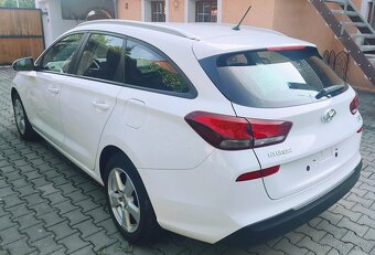 Hyundai i30 combi 1.0, 88 kw - 2
