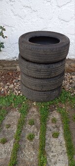 Continental 215/60/16 95V - 2