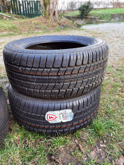 Pneu Firestone 225/50/15 - 2