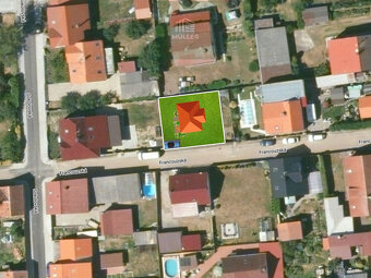 PRODEJ STAVEBNÍHO POZEMKU – Holýšov, Francouzská ul. (242 m² - 2