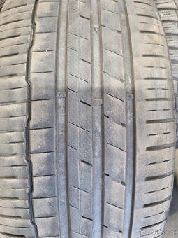 Letní pneu 265/40R21 Hankook, jen 2 kusy - 2