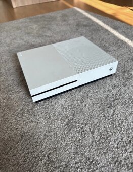 Xbox One S 500gb - 2