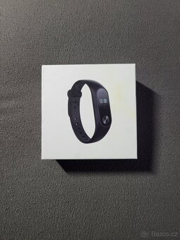 Chytrý náramek Xiaomi Mi Band 2 + 2 vyměnitelné pásky - 2