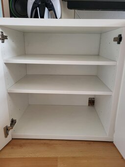 TV stolek IKEA BESTÅ, bílý - 2