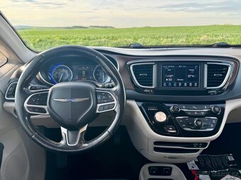 Chrysler Pacifica 3.6 V6 - 2