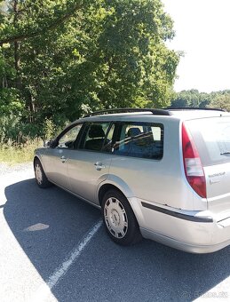 FORD MONDEO 2.2 114KW SPOTŘEBA 5 L/100 - 2
