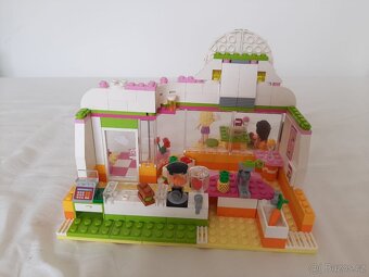 Lego friends - Džusový bar v Heartlake - 2
