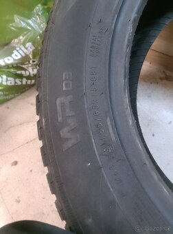 185/65/15 zimní Nokian - 2