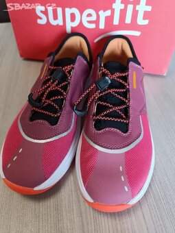 Nové dívčí boty Superfit vel. 39 - 2