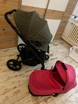 Cybex dvojkombinace + adaptery na autosedačku - 2