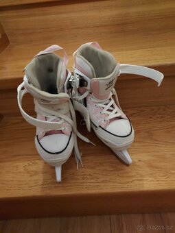 Lední dětské brusle 33-36 - 2
