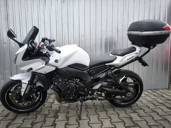Yamaha FZ1 Fazer - 2